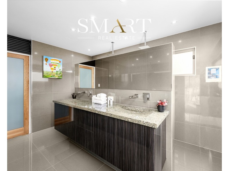 11 Coonardoo Court, Wongawallan QLD 4210