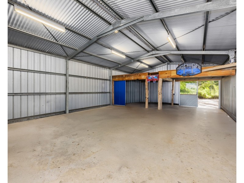 11 Coonardoo Court, Wongawallan QLD 4210