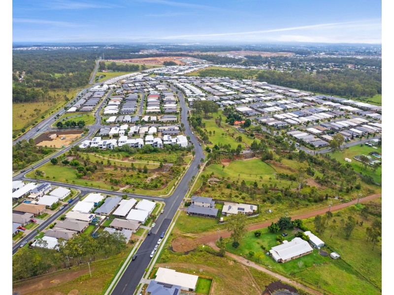 80 Parkview Parade, Ripley QLD 4306