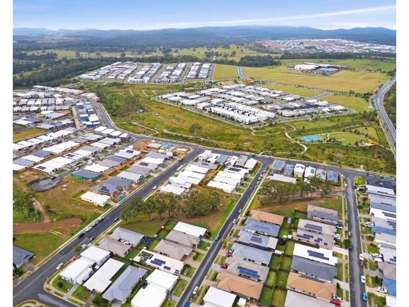 80 Parkview Parade, Ripley QLD 4306