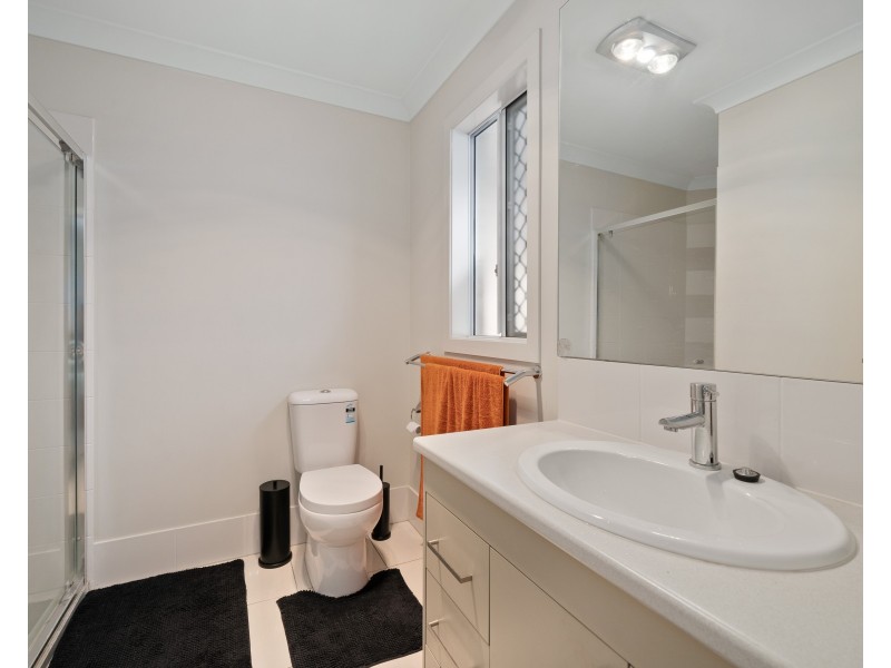80 Parkview Parade, Ripley QLD 4306