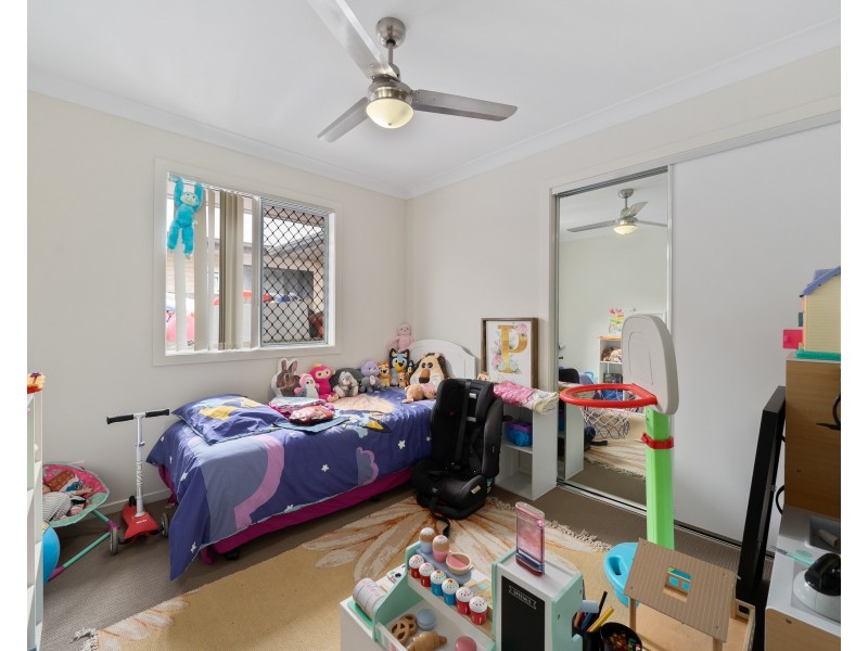 80 Parkview Parade, Ripley QLD 4306