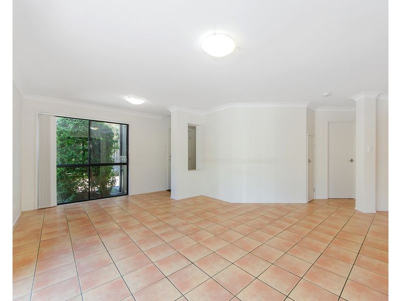 3/63 Muir Street, Labrador QLD 4215