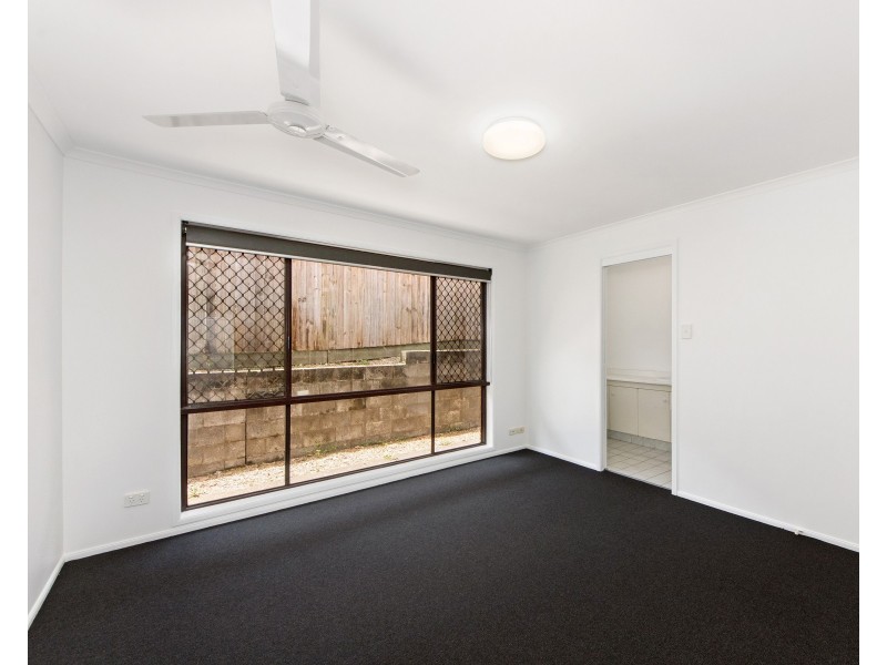 29 Sweetgum Street, Ashmore QLD 4214