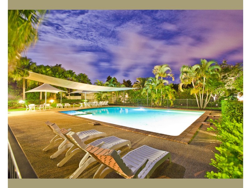8488 Magnolia Drive East, Hope Island QLD 4212