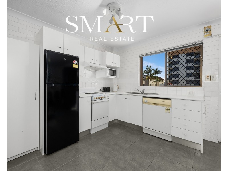 217/132 Marine Parade, Southport QLD 4215