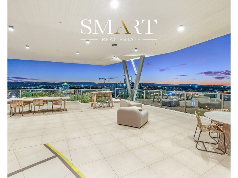 1402/28 Dalpura Street, Chevron Island QLD 4217
