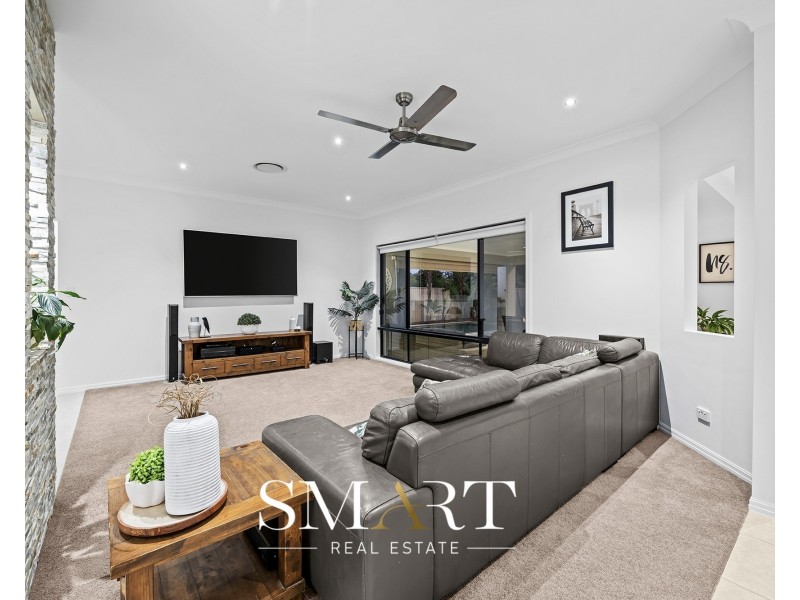 3 Casuarina Drive, Molendinar QLD 4214