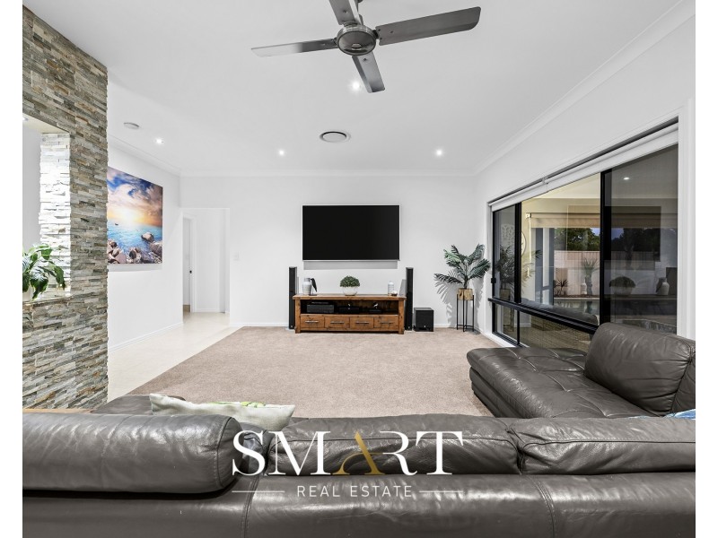 3 Casuarina Drive, Molendinar QLD 4214