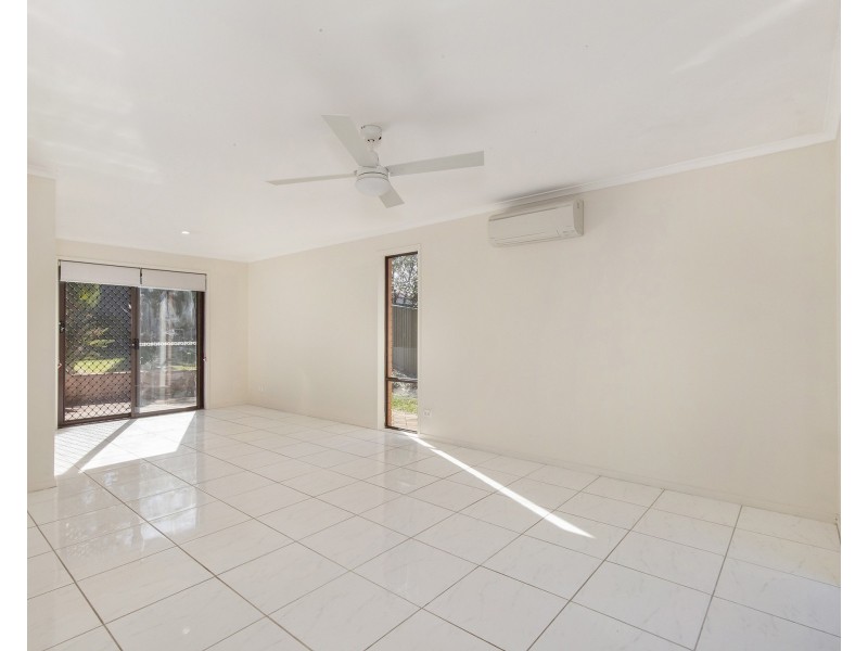 6/35 McMillan Street, Labrador QLD 4215