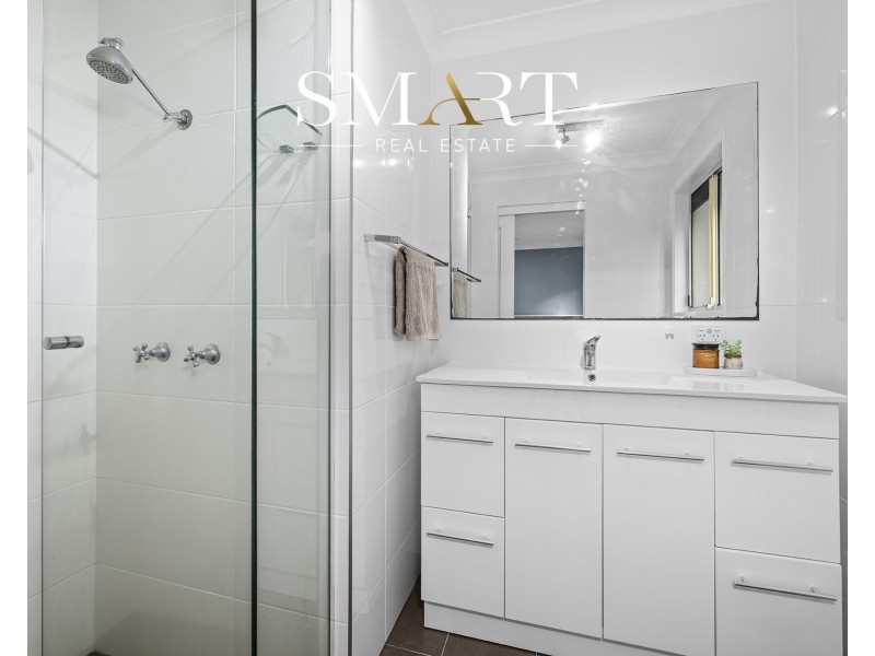 6/1-3 Freda Street, Ashmore QLD 4214