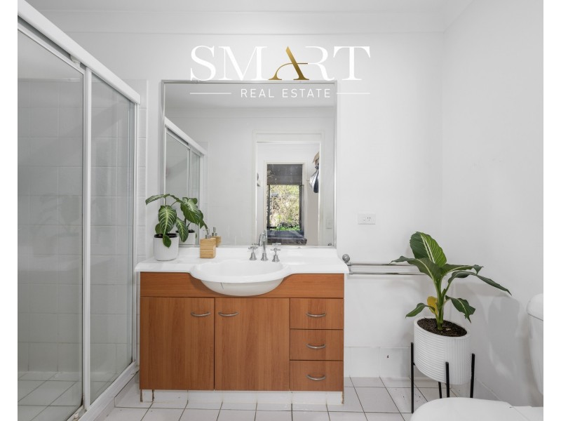 69/24 Amsonia Court, Arundel QLD 4214