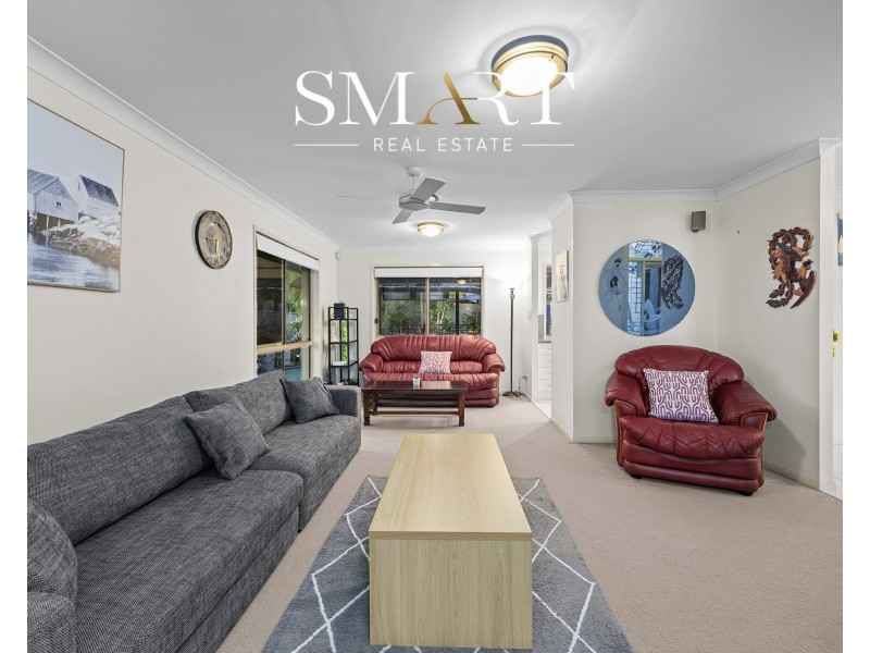 40 Desert Falls Crescent, Parkwood QLD 4214