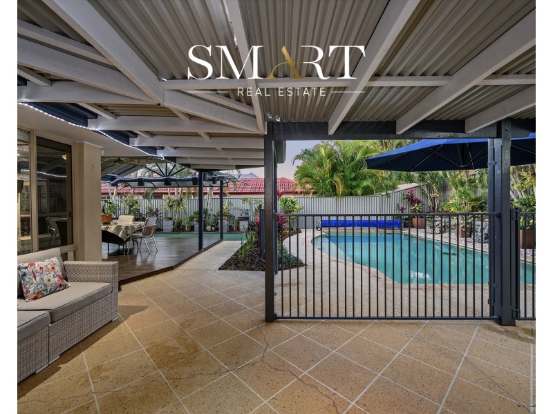 40 Desert Falls Crescent, Parkwood QLD 4214