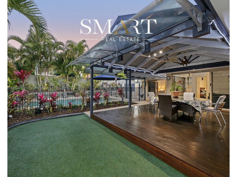 40 Desert Falls Crescent, Parkwood QLD 4214