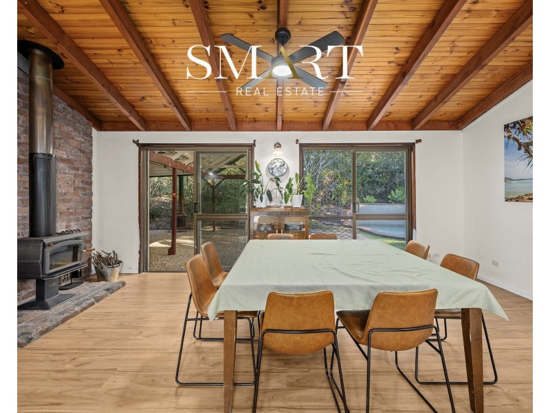 6 Harry Mills Drive, Worongary QLD 4213