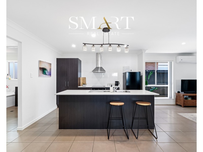 89 Flora Terrace, Pimpama QLD 4209