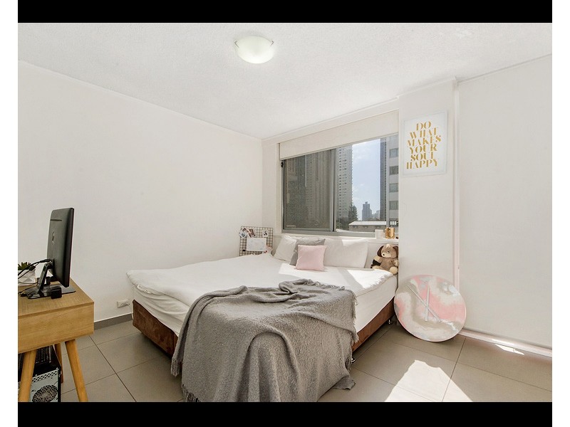 12/120 The Esplanade, Surfers Paradise QLD 4217