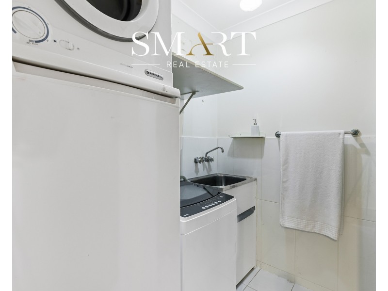 2/36 Ancona Street, Carrara QLD 4211