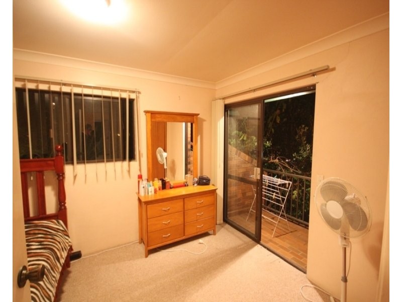 6/111 Salerno Street, Isle Of Capri QLD 4217