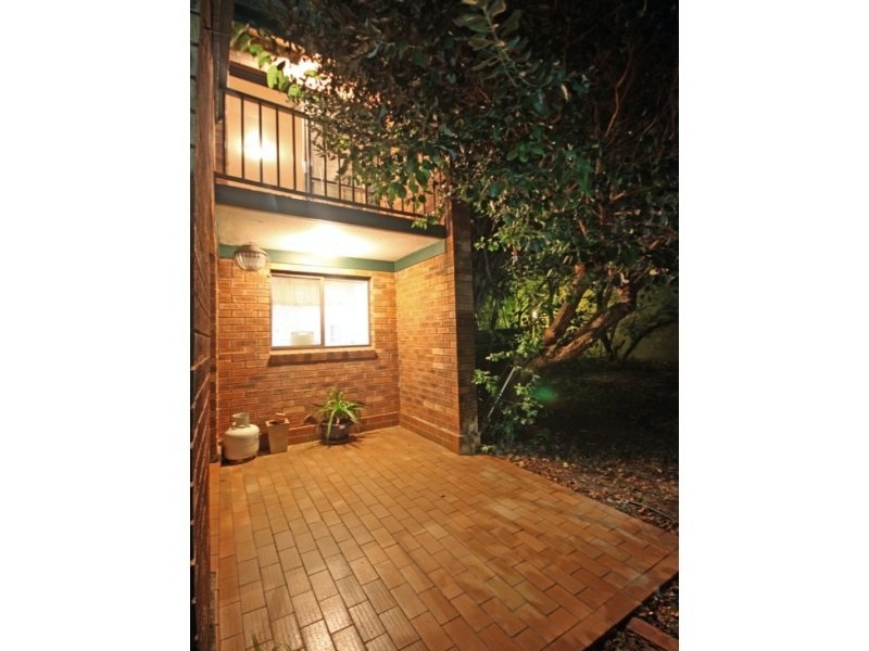 6/111 Salerno Street, Isle Of Capri QLD 4217