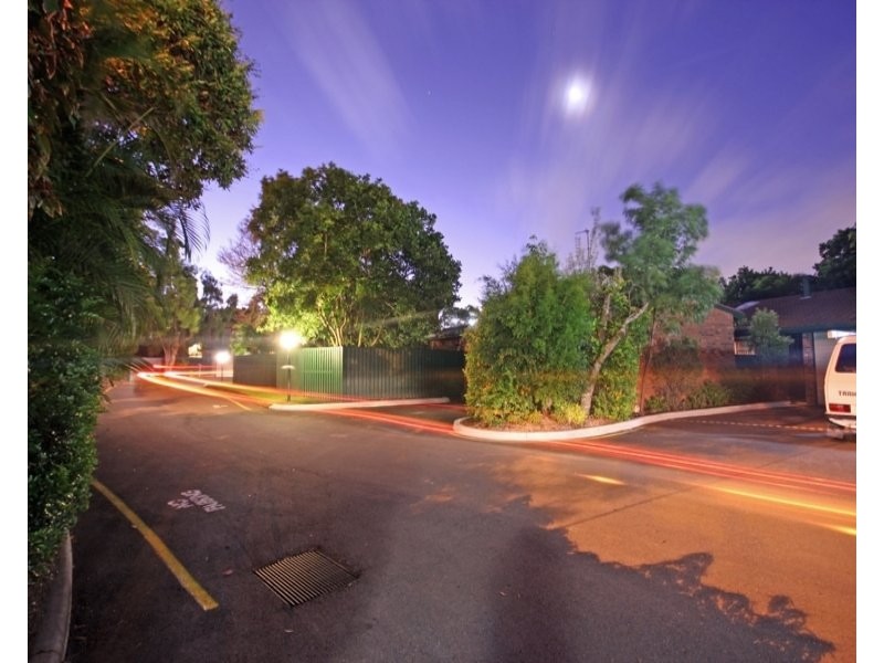 6/111 Salerno Street, Isle Of Capri QLD 4217