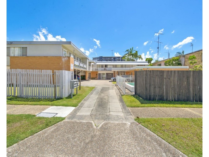 6/10 Stanhill Drive, Chevron Island QLD 4217
