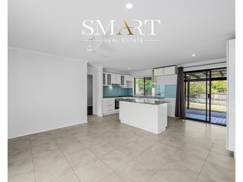 5 Chablis Court, Molendinar QLD 4214