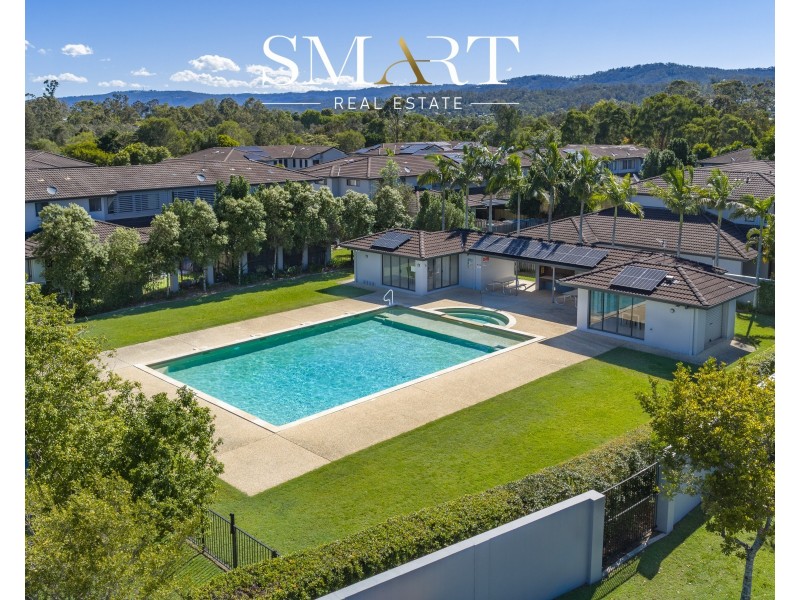 2/2 Catalina Way, Upper Coomera QLD 4209