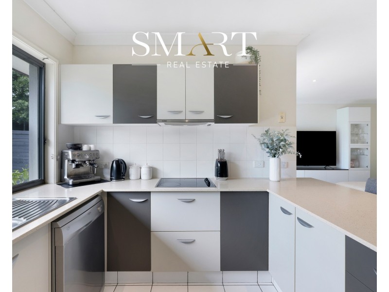2/2 Catalina Way, Upper Coomera QLD 4209
