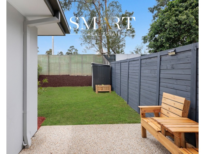 2/2 Catalina Way, Upper Coomera QLD 4209
