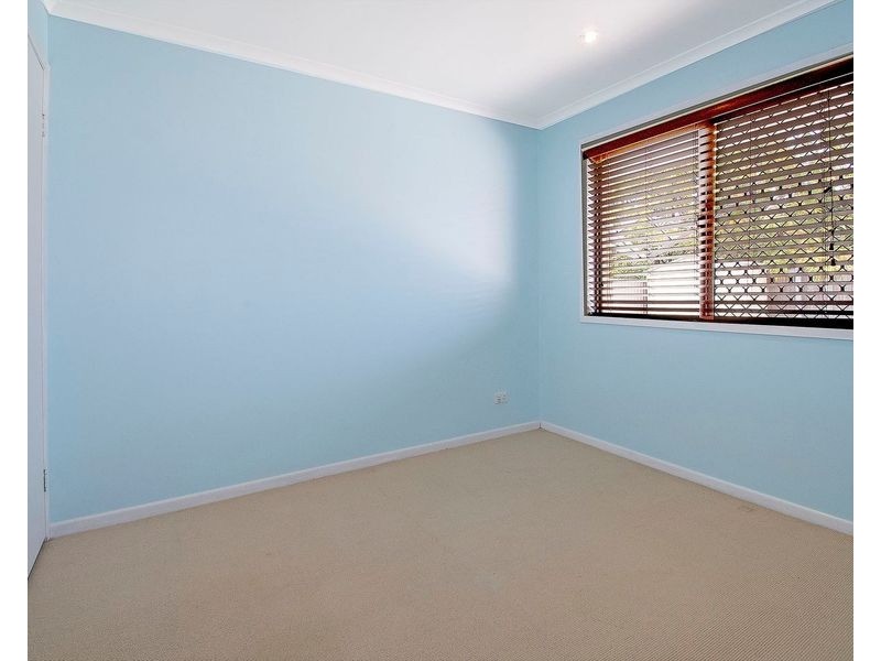 1/12 Callistemon Court, Arundel QLD 4214
