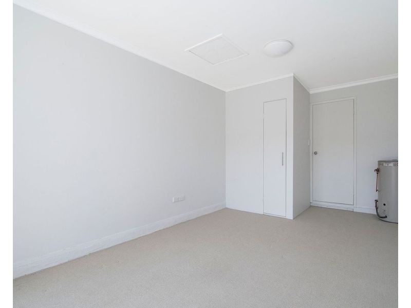 1/12 Callistemon Court, Arundel QLD 4214