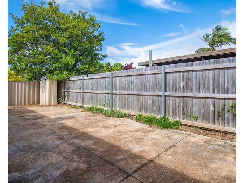 1/12 Callistemon Court, Arundel QLD 4214