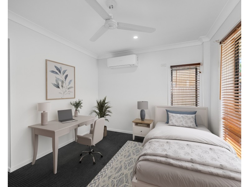 5 Chablis Court, Molendinar QLD 4214