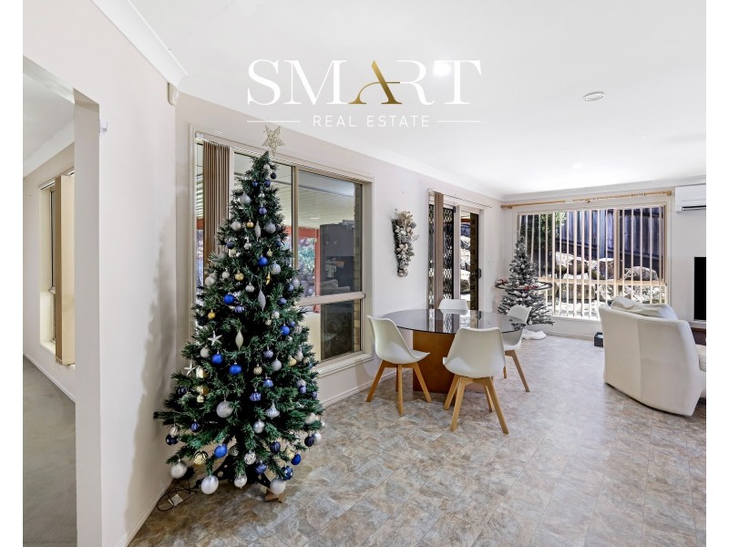 16 Paddington Drive, Carrara QLD 4211