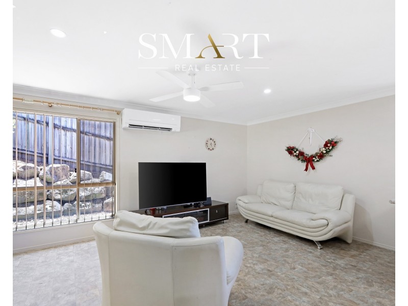 16 Paddington Drive, Carrara QLD 4211