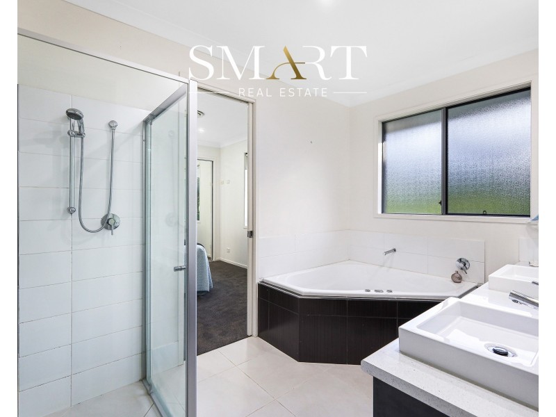 10 Yallanbee Court, Wongawallan QLD 4210