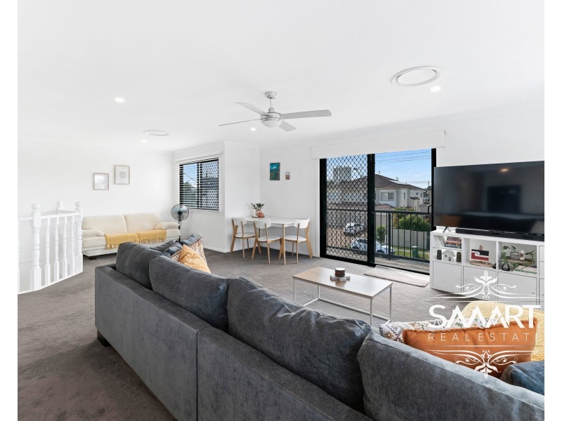 1 / 56  Hollywell Road, Biggera Waters QLD 4216