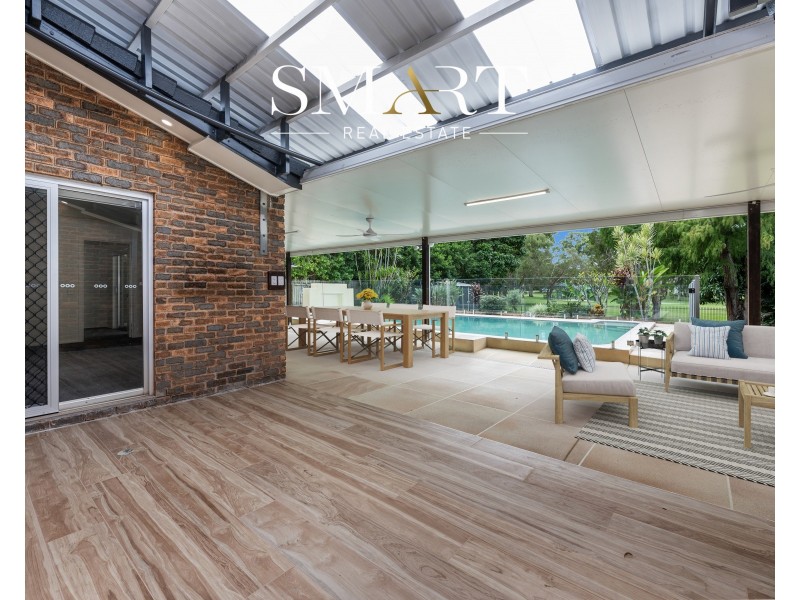 7 Tambourah Drive, Benowa QLD 4217