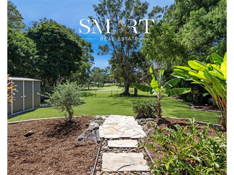 7 Tambourah Drive, Benowa QLD 4217