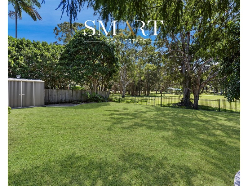 7 Tambourah Drive, Benowa QLD 4217