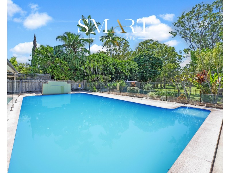 7 Tambourah Drive, Benowa QLD 4217