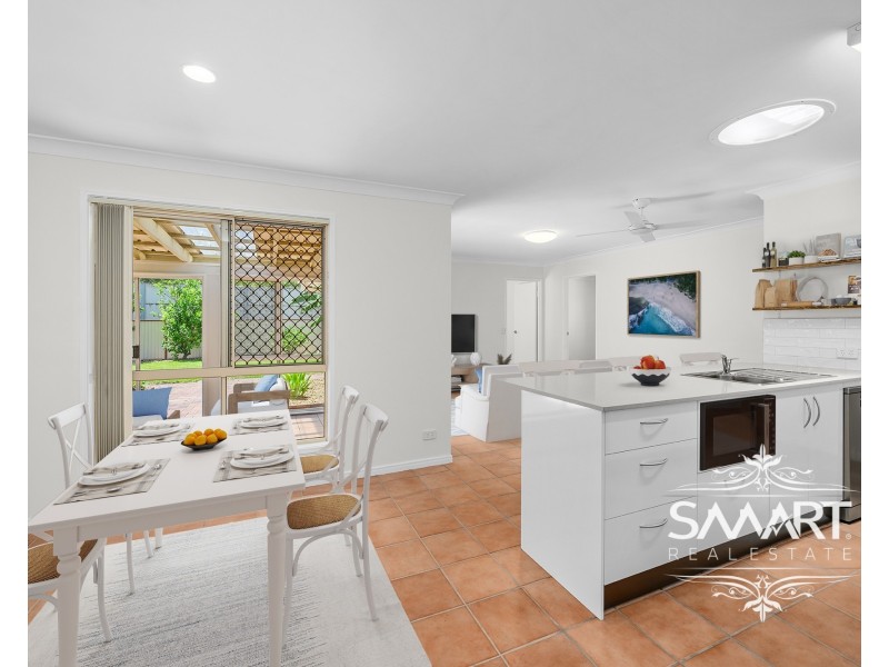 6 Floyd Court, Parkwood QLD 4214