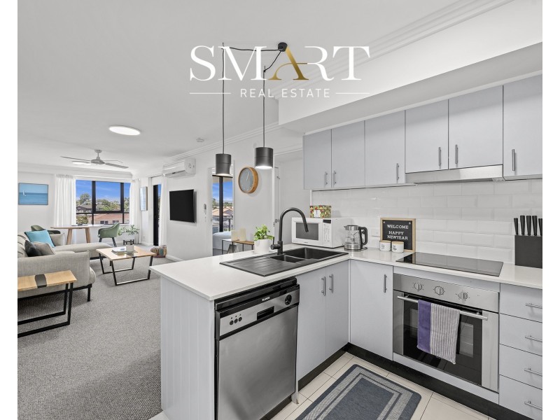 17/136 Marine Parade, Southport QLD 4215