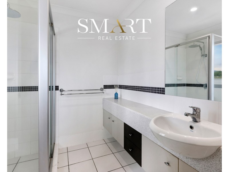 57/2 Catalina Way, Upper Coomera QLD 4209