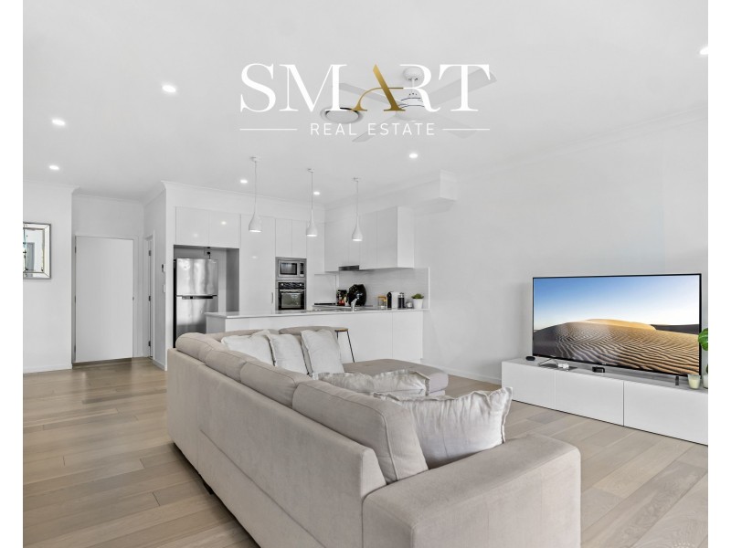 4/9 Bottle Brush Circuit, Coomera QLD 4209