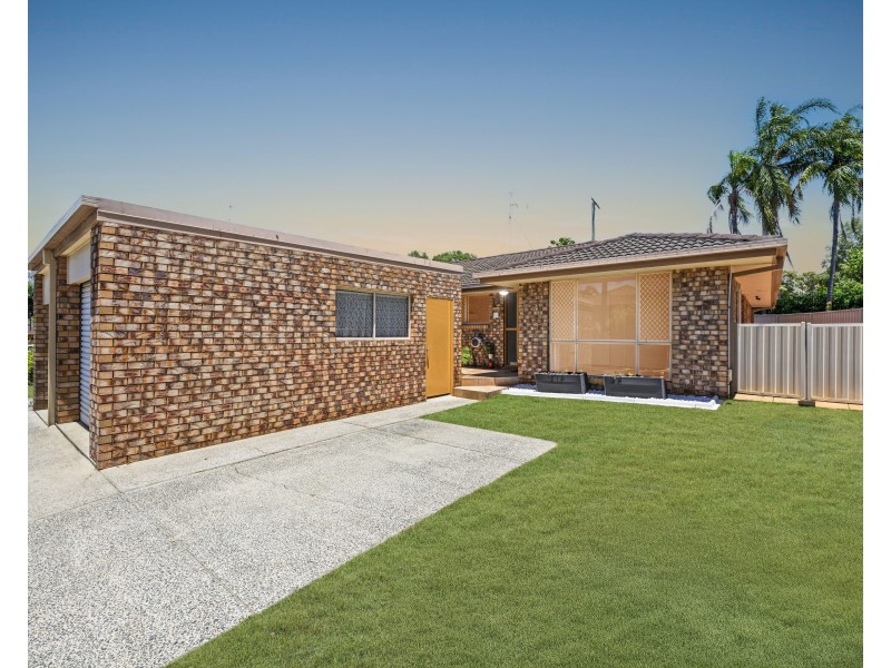 155/31 Usher Avenue, Labrador QLD 4215