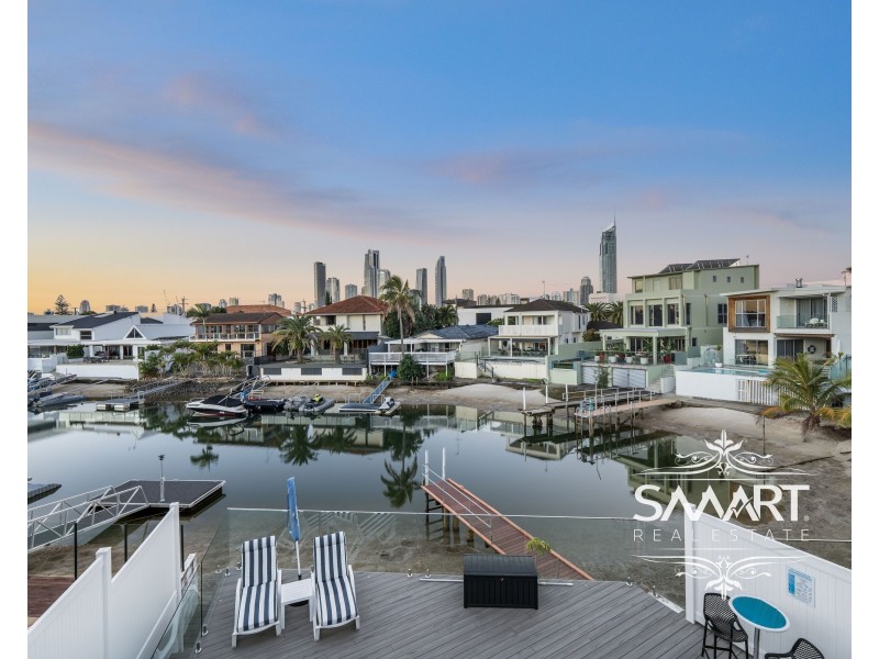 7 The Lido, Isle Of Capri QLD 4217