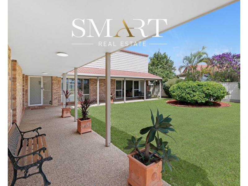 10 Putter Place, Arundel QLD 4214